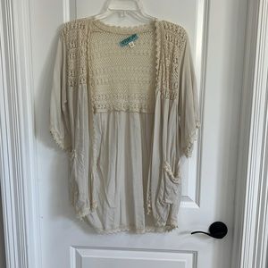 Delicate cream shawl